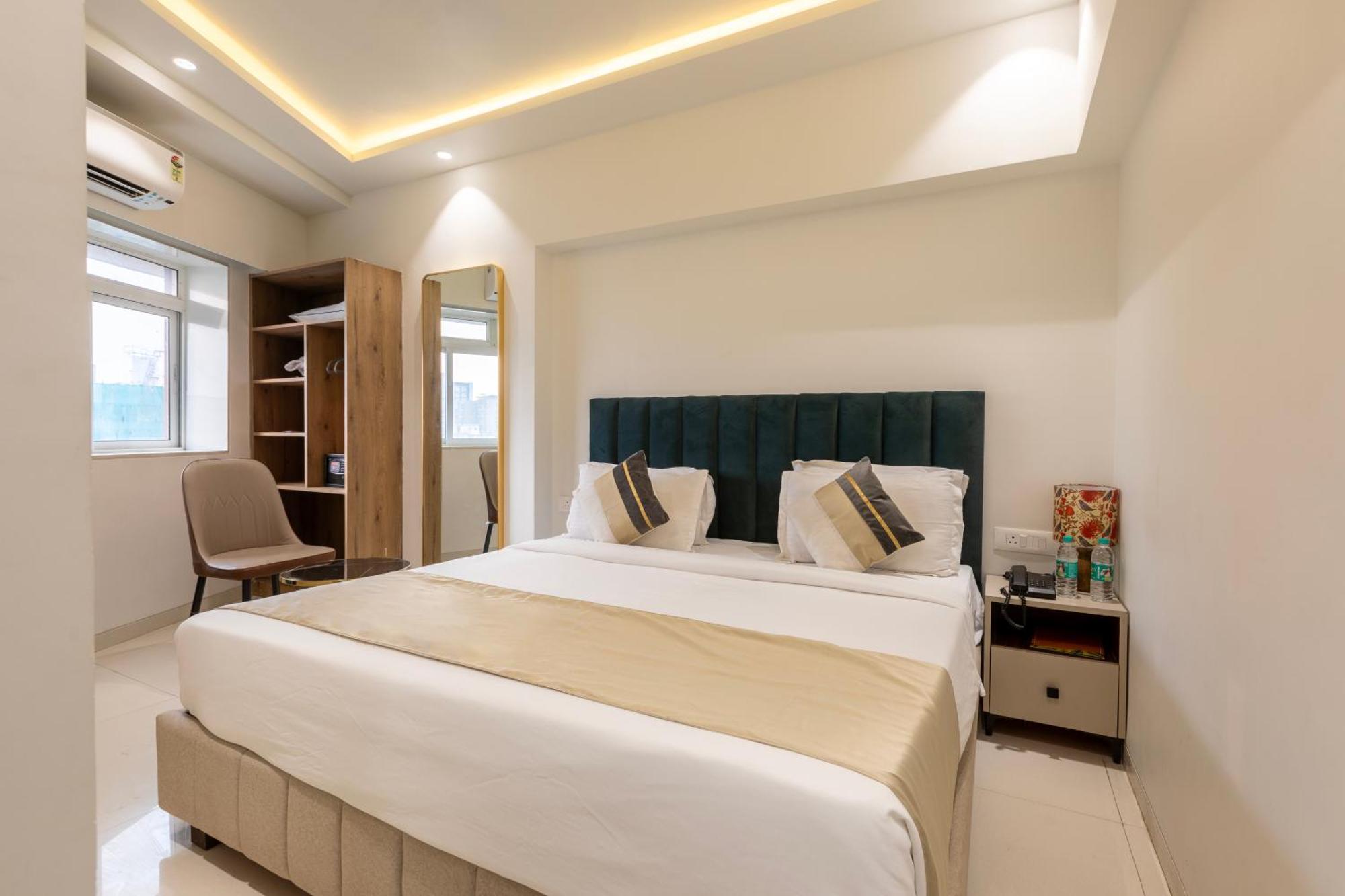 The Orion Premium Suites Мумбаи Экстерьер фото