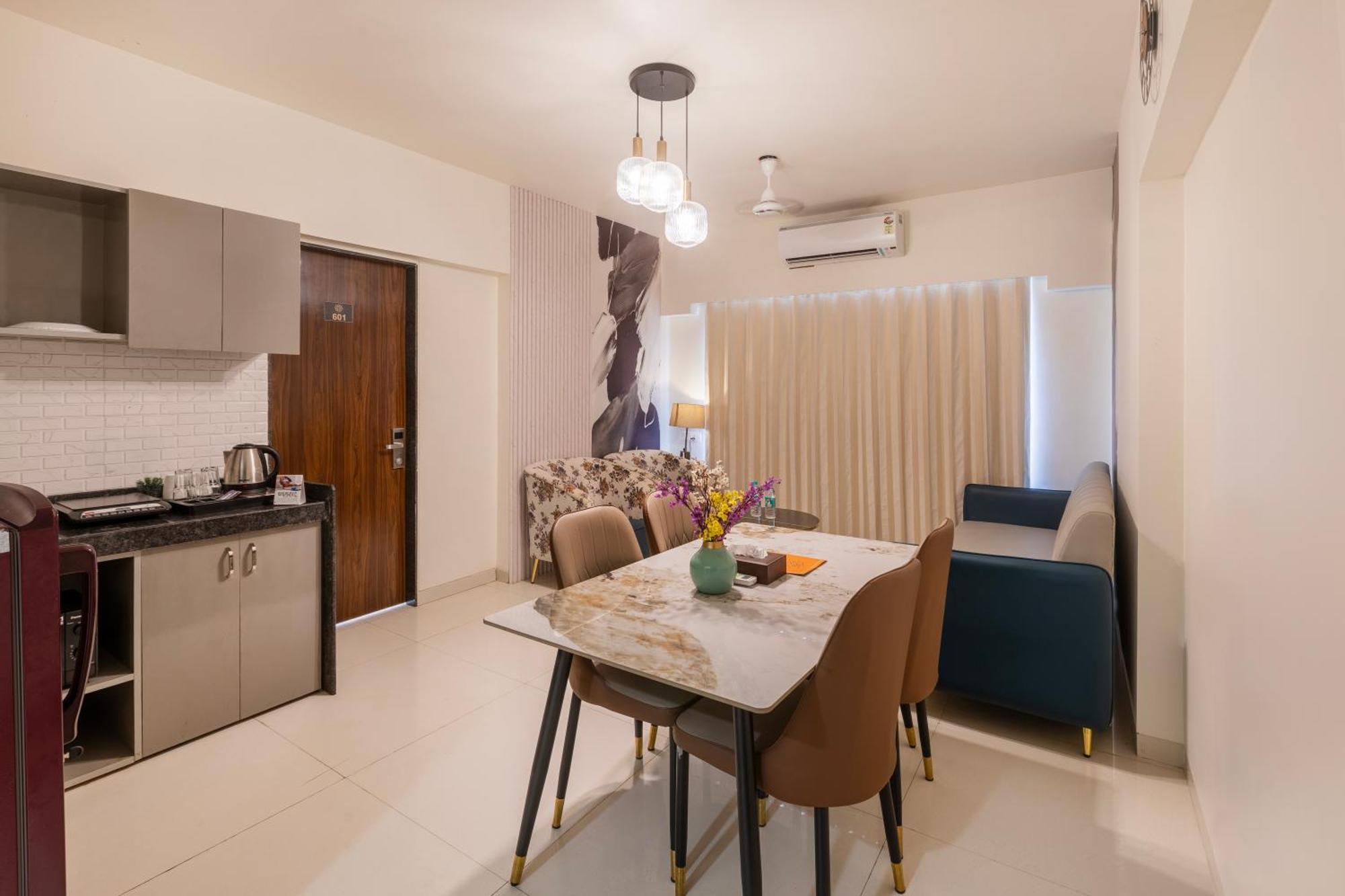 The Orion Premium Suites Мумбаи Экстерьер фото