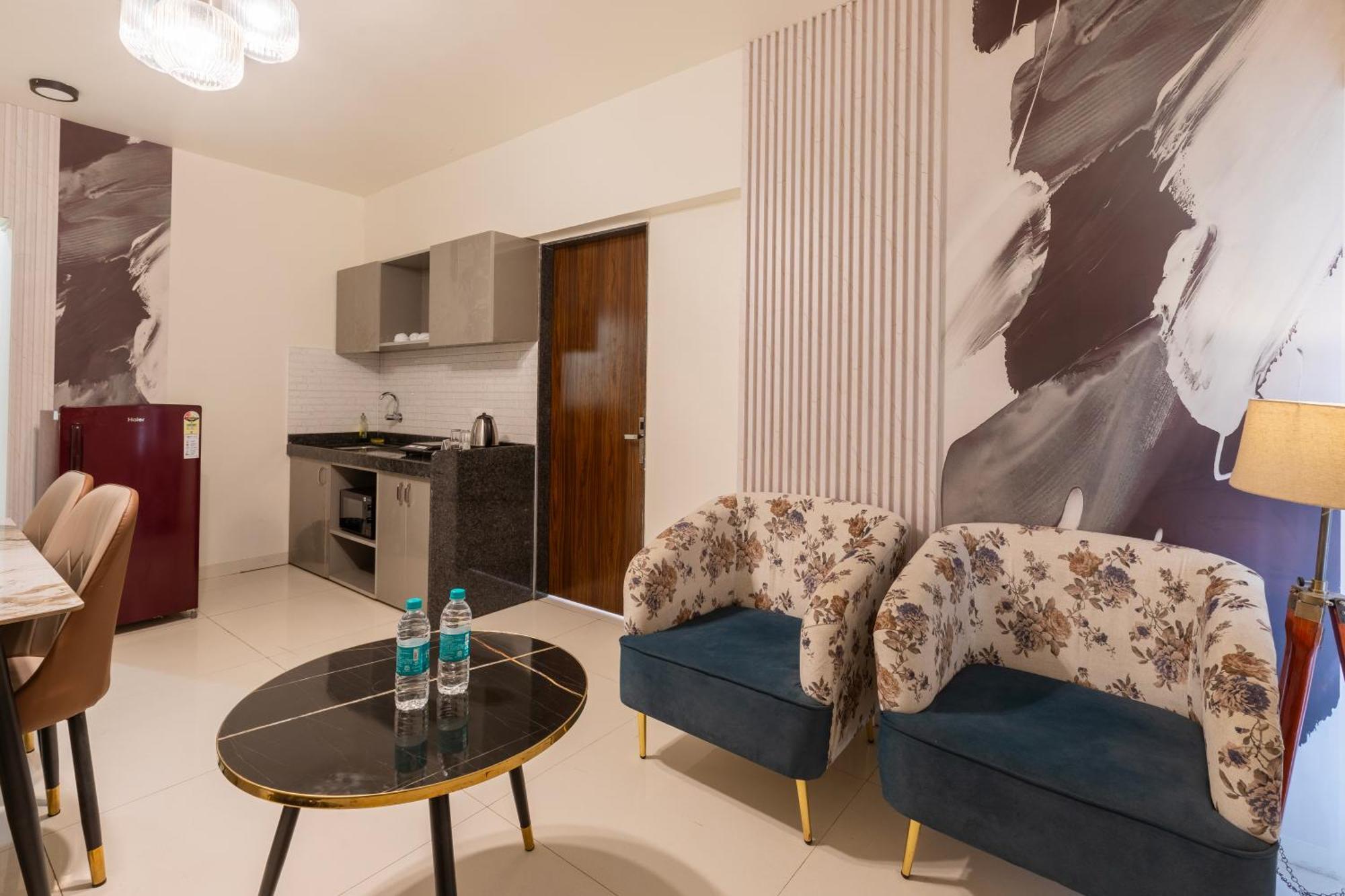 The Orion Premium Suites Мумбаи Экстерьер фото