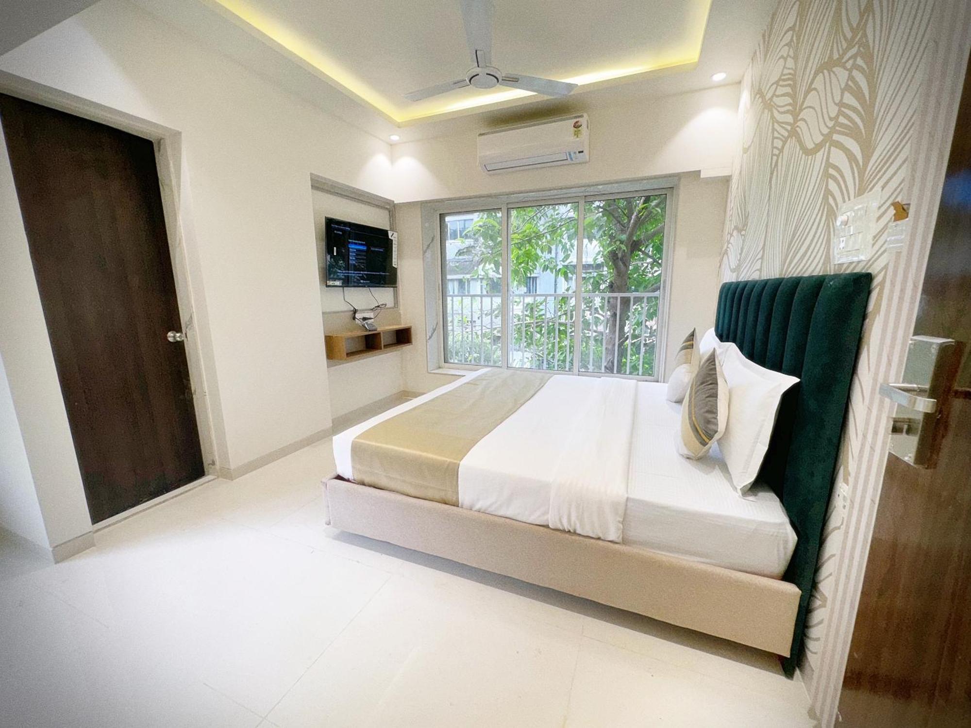 The Orion Premium Suites Мумбаи Экстерьер фото